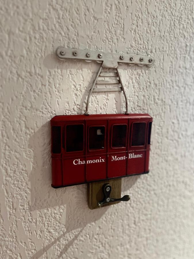 Le Refuge Des Portes Du Mont Blanc 발로시네 외부 사진